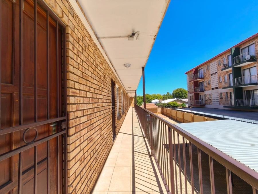 1 Bedroom Property for Sale in Die Bult North West
